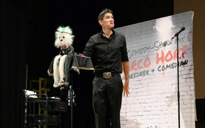 Marco Hort als Bauchredner
